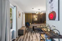 Ultimate Poconos Family Escape! Games, Firepit, Theater Vibes & More فنادق في Tobyhanna Township