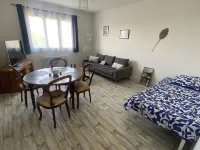 Appartement 65m2, Neuf Hotels in Montceau-les-Mines