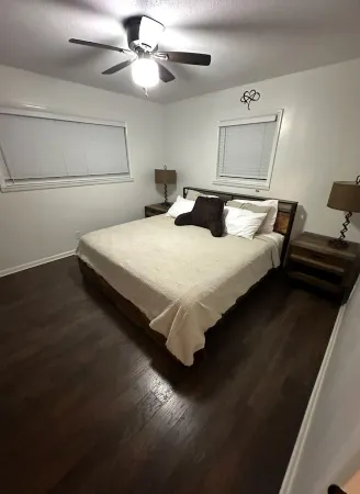 3 BD + 2BA House iin Harrison. Convenient location.