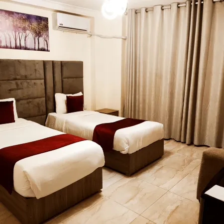 Golden Hotel