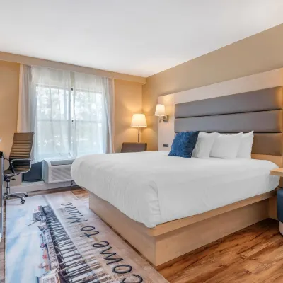 Casco Bay Hotel Portland Airport - Maine Mall, Ascend Hotel Collection Hotels near Arts District
