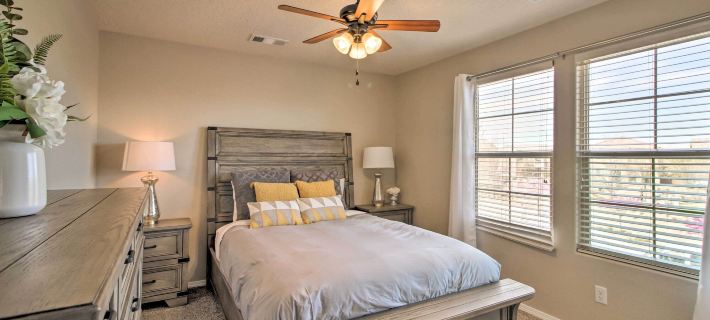 9 Mi to Old Town Albuquerque: Getaway w/ Grill! Hotels in Bernalillo County