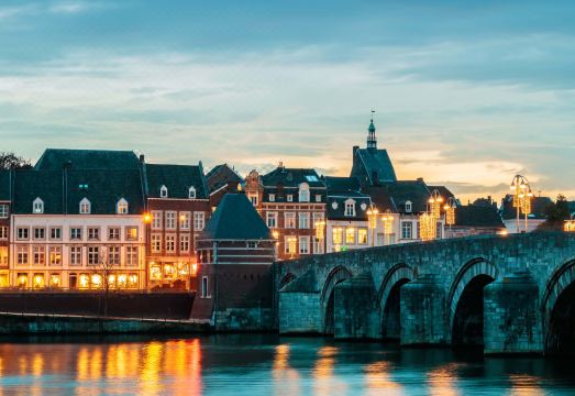 노보텔 조식 전경