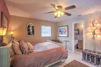 1 Mi to Beach Access: Naples Home w/ Lanai - 3 tähden