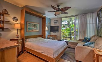Kailua Studio w/ Pool Access & Garden Views!