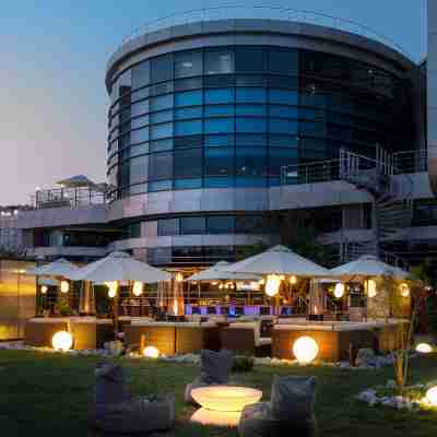 Renaissance by Crystall Hotel Exterior