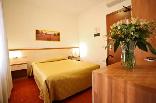 HG Hotel Due Ragni