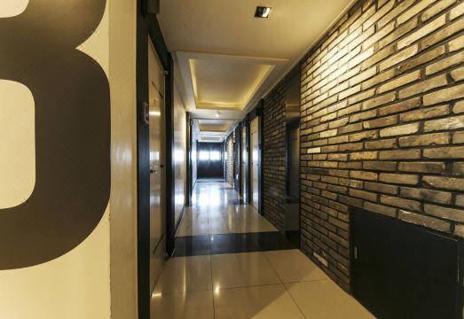 호텔 5월 객실 내부