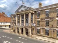 Mercure Salisbury White Hart Hotel & Apartments Hotels near Salisbury Station