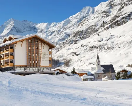 Montresor Hotel Pfeldererhof Hotels in Plan