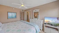 My Happy Place 2 Bedroom Condo - balcony