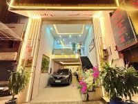 Thu Ha Airport Hotel タンソンニャット国際空港周辺のホテル