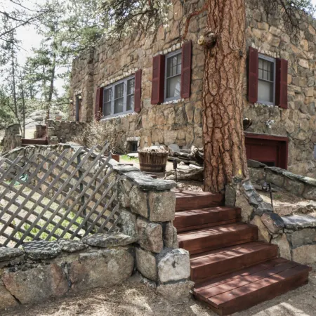 Stonehaven Home - Perfect for Family Getaway 3 Bedroom Cabin - #20-Ncd0297