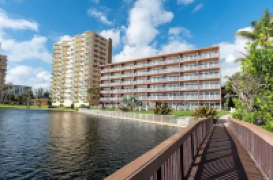 Canada House Pompano Beach