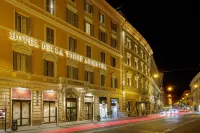 Hotel Della Torre Argentina テアトロ・アルジェンティーナ周辺のホテル