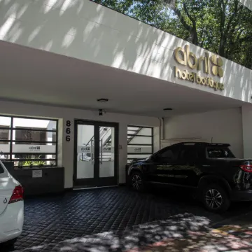 Abril Hotel Boutique Отели в г. Мендоса