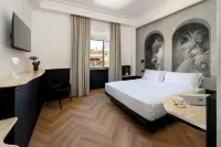 บูทีค โรงแรม ทราเว โรงแรมในVia Veneto