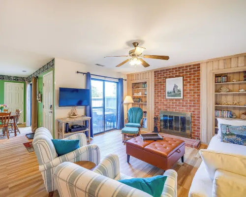 Kitty Hawk Vacation Rental 1 Mi to Beaches! Hoteles en Kitty Hawk