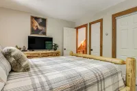 Honey Paws Inn Wilmington Home 6 Mi to Mount Snow - Pet friendly