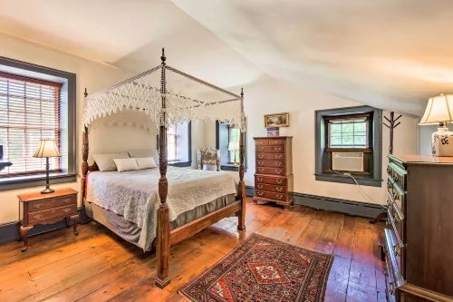 Beautiful Historic House in Amish Country - WiFi