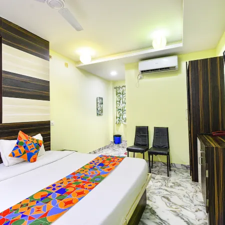 FabHotel Galaxy Shamshabed Отели рядом с достопримечательностью «Конгресс-центр MS в Хайдарабаде»