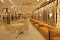 Golden Tree - พร้อมอาหารเช้า