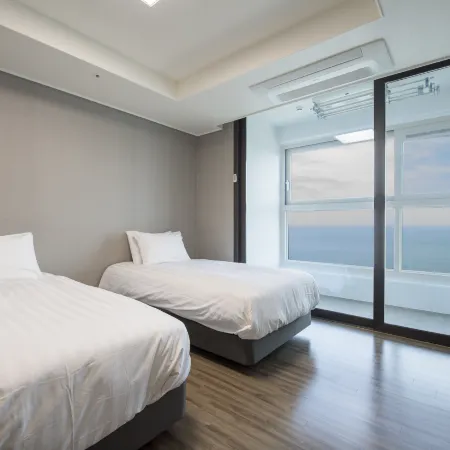 Ulsan (Gangdong) KCC Residence