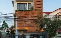 The 1993 Homestay Hotels near Tan An