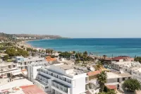 Aurora Living - Adults Only