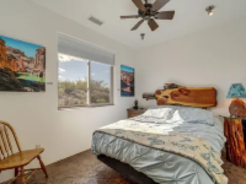 Surrounding Mtn & Valley Views! Cornville Getaway Hotels in Cornville