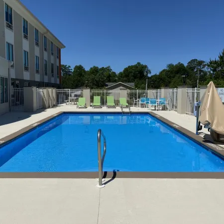 Holiday Inn Express & Suites ENTERPRISE by IHG