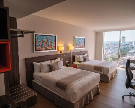 Metria Hotel Hoteles en León