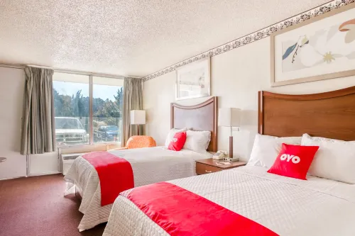 Travelers Inn by OYO, Templeton VA - Parkplatz