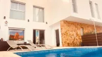 Chalet in Torrevieja for 6 Guests - 4-Star