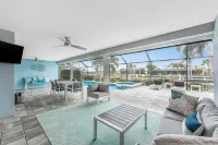 Tranquility Waterfront Villa with Pool & Dock - Beach