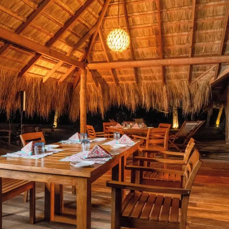 Bar Reef Resort