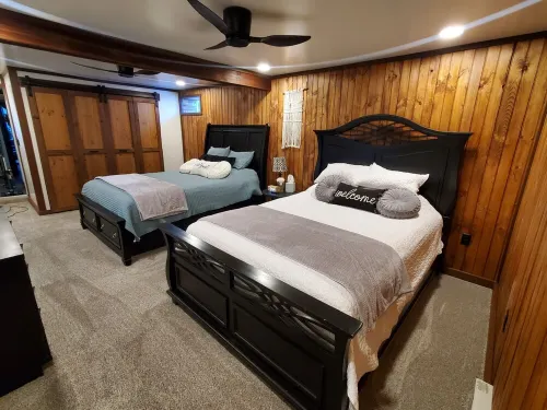 Air Hill Haven- Quiet peaceful secluded apartment