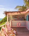 Coral Sands Hotel - bar