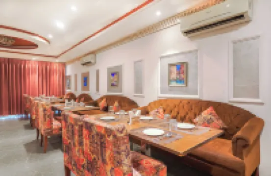 Hotel Highway Greens Near VR Punjab Mall Airport Road Mohali Chandigarh