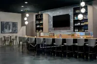 Delta Hotels Toledo - bar