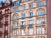Five Elements Hostel and Capsules Frankfurt Hotel di 