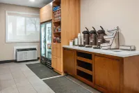 Country Inn & Suites by Radisson, Winnipeg, MB - sarapan