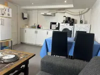 Basement Apartment in Villa Hotel di Odense