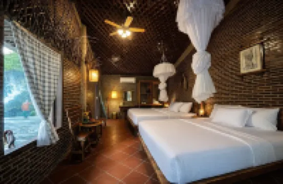 Mekong Silt Ecolodge - Pool Swimming and Free Breakfast