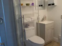 Treehouse Hostel Hotels in Montreal