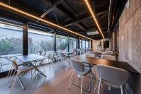 Gwangyang Harbor Bridge Hotel