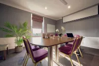 The Melbreak Hotel - Villas