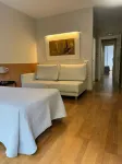 Apartamentos León - Condos