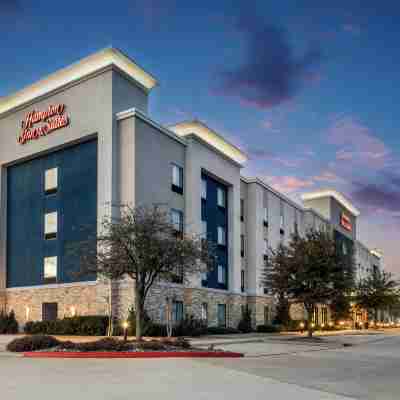 Hampton Inn & Suites Dallas/Plano-East Hotel Exterior