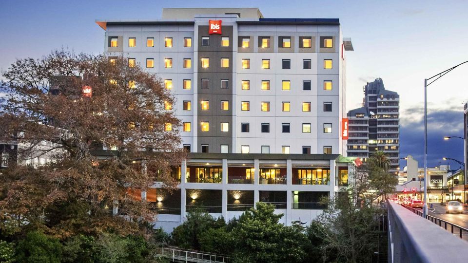 Ibis Hamilton Tainui